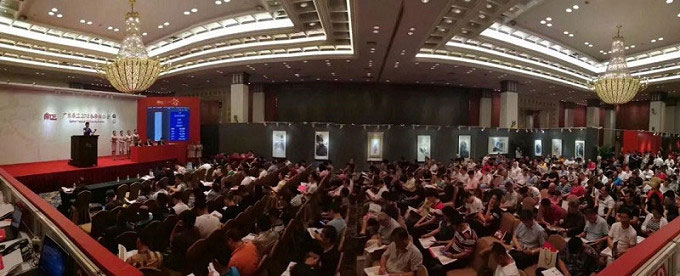 廣東崇正拍賣有限公司近２０場的藝術品拍賣會，成交總額逾４０億人民幣